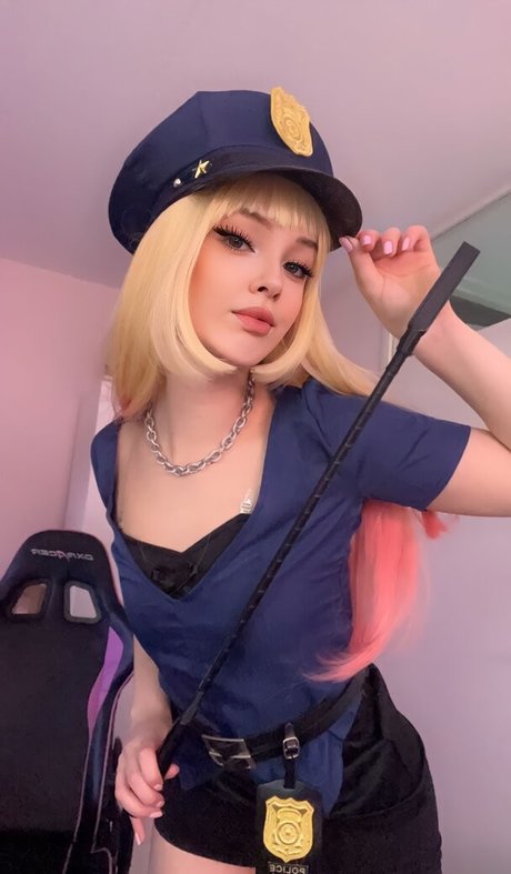 OMGPopx art model photo