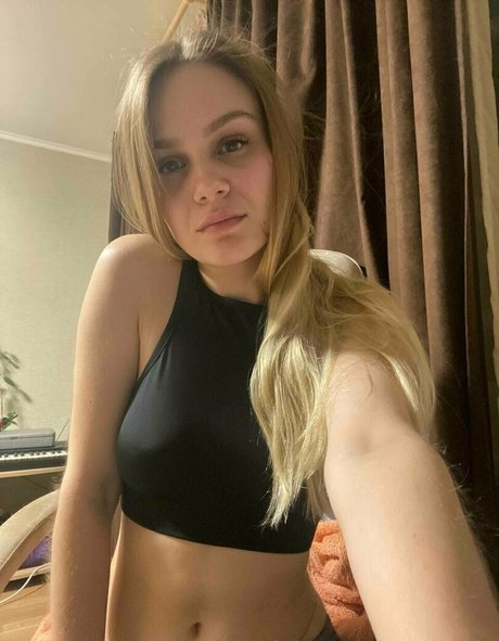 yummysofie free pornstar gallery