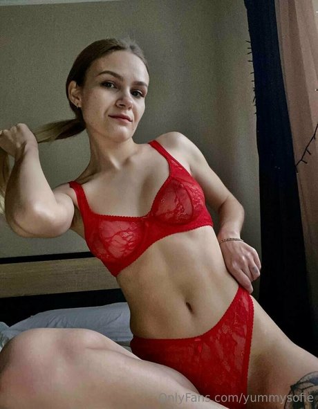 yummysofie porn model photo