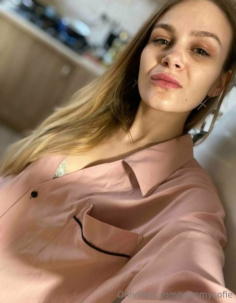 yummysofie sex pornstar pics