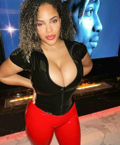 kixxy vip star pretty photo