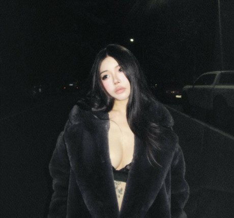 Veronica Lucifer star best pictures