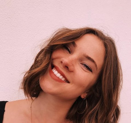 Jess Gabor perfect actress photo