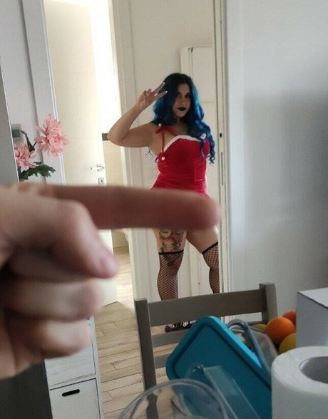 krisfits star nudes images