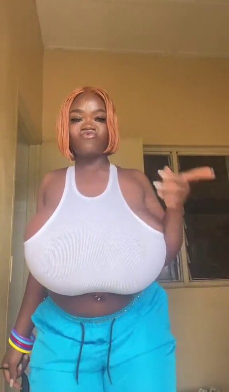 Chanel La Croix model perfect gallery