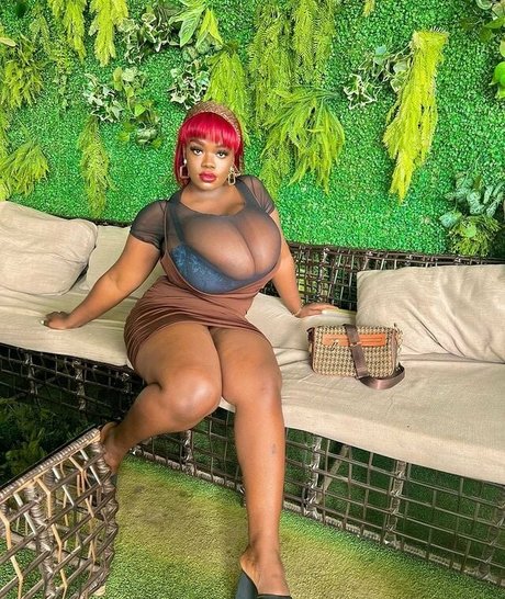 Chanel La Croix porn actress picture