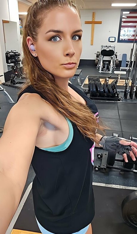 Kayeufy sexy pornstar image