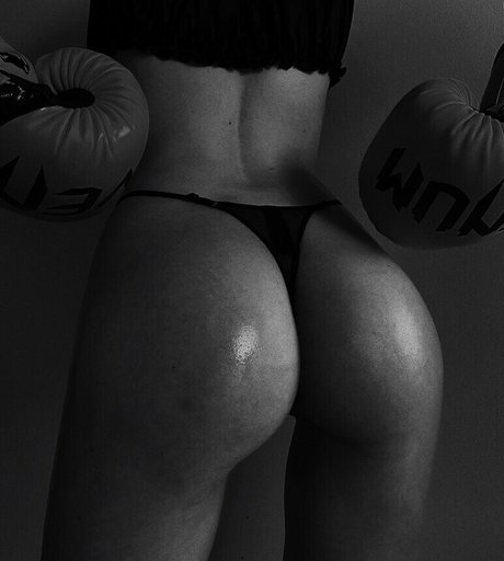 Annie Kinshova best actress photos