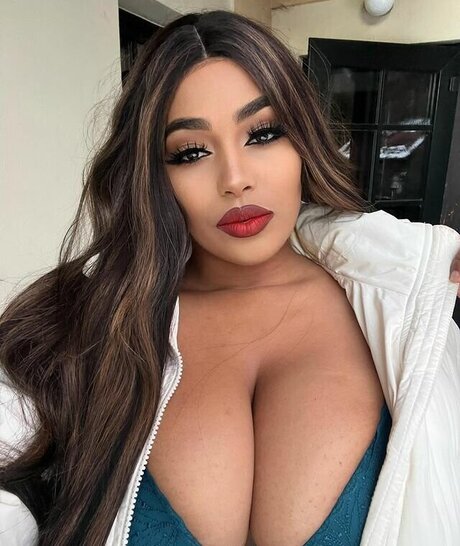 Thayana Babyy art pornstar pic