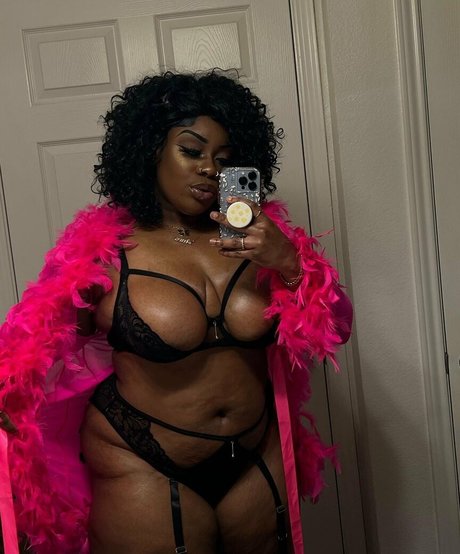 ILookLikeBaae xxx model image