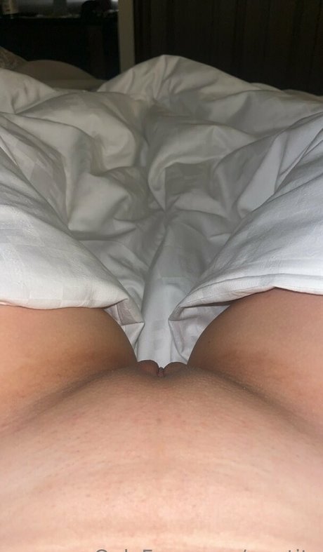 swetits star erotic img