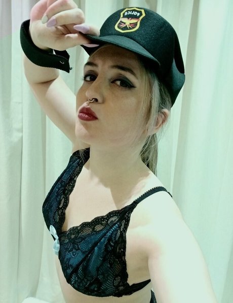 octu model perfect photos