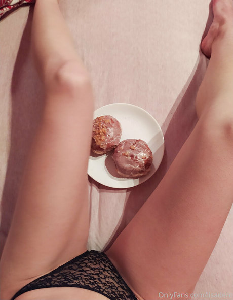 Lisadere adult star picture