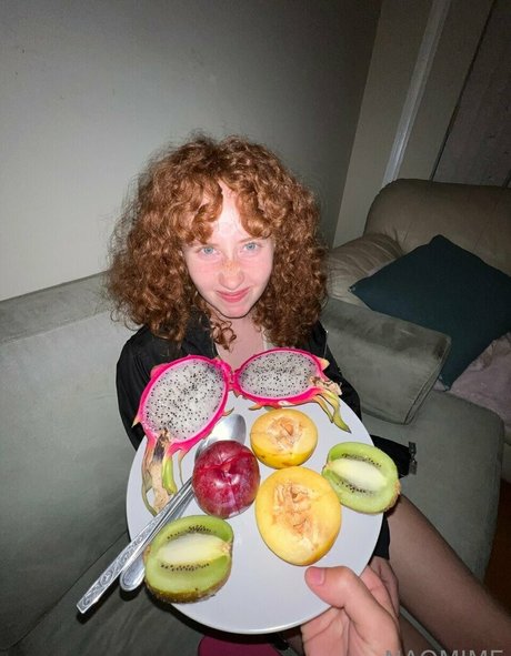 naomime star hd pictures