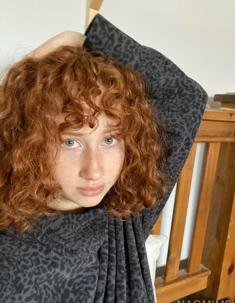 naomime pretty pornstar pic