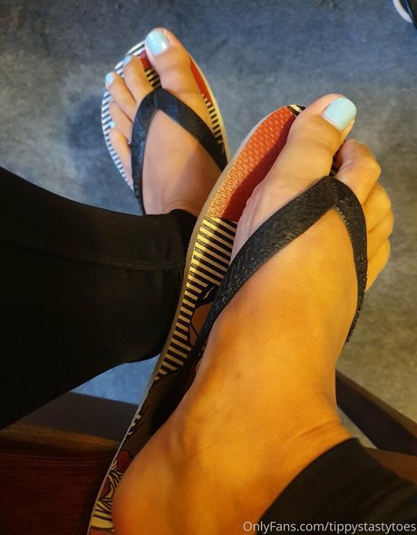 tippystastytoes pornstar nudes picture