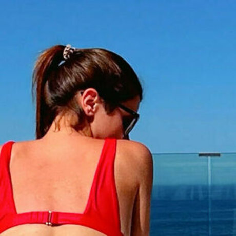 aliss foxy nudes star img