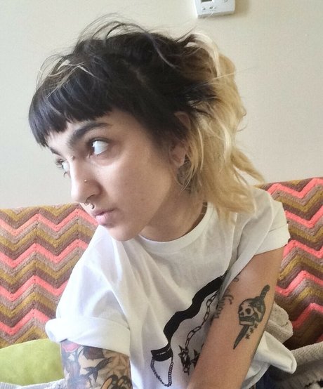 Noorann Matties free pornstar gallery