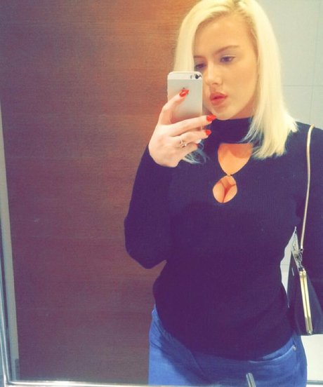 Bethany Koko nice star gallery