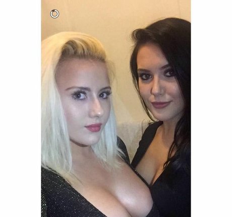 Bethany Koko star art photo