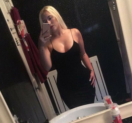 Bethany Koko star nude archive