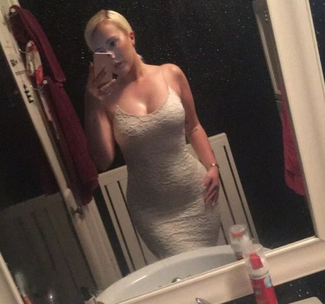 Bethany Koko art star image