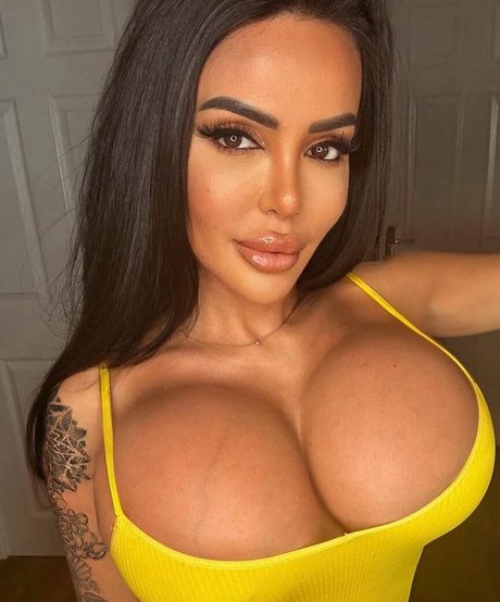 Holly James star nudes archive