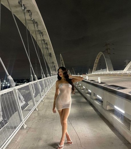 iluvmelodyy naked model galleries