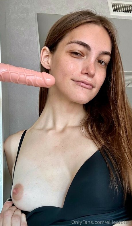 ellieerotes beautiful actress gallery