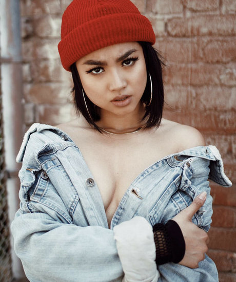 Twaydabae actress archive