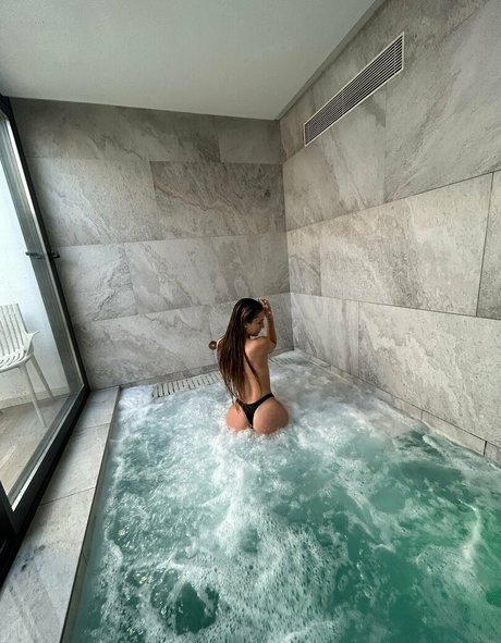 ari russo porn star photo