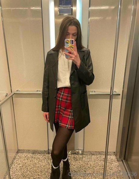 layla role star naked pics