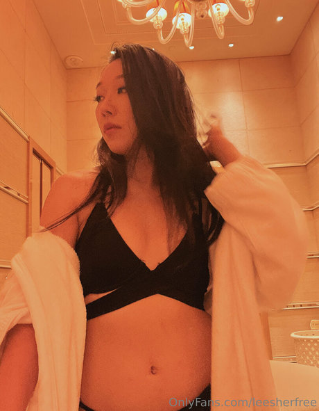 leesherfree art actress photo