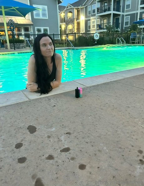 brooklynnbatesfree hot actress gallery