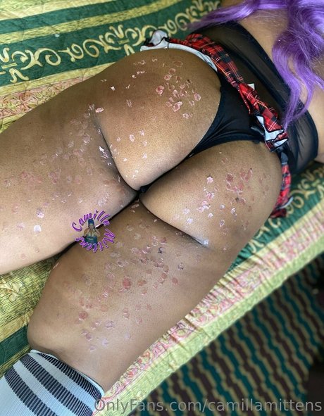 Camilla Mittens model hd pics