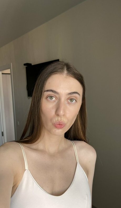 yourrosalia naked star galleries