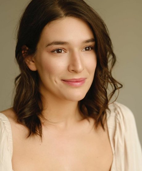 Sofya Volodchinskaya pornstar top photo