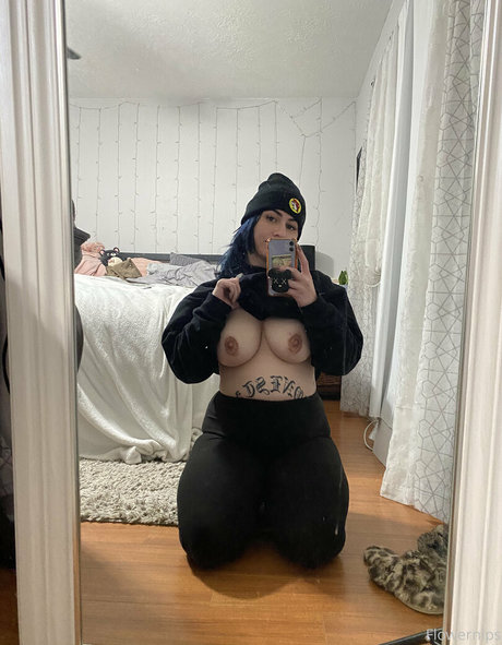 flowernipsx nudes pornstar archive