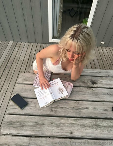 kailathebrat sexy star gallery