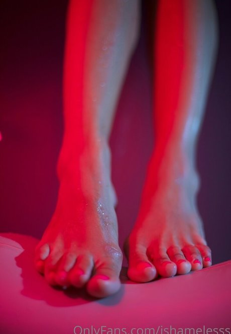 ishamelesss sex actress picture