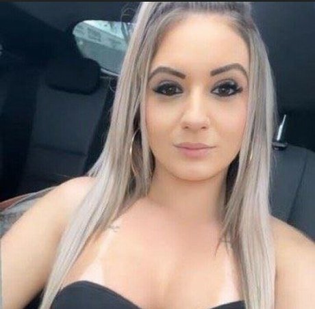 Milena Close pornstar naked pic