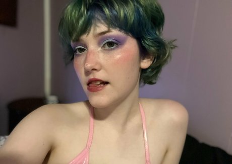 lilbbg 0 free actress photo