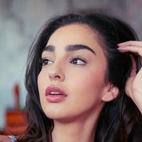 Meliskap erotic model gallery