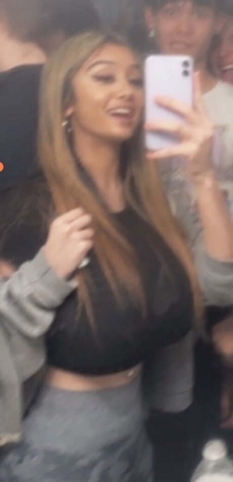 The Rare Proh0e star hot pic