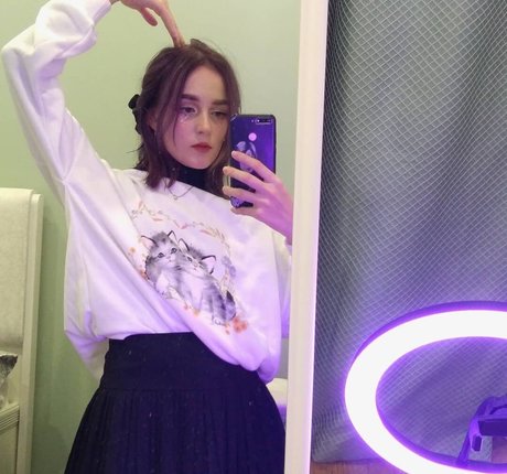 nenormova Profile pic