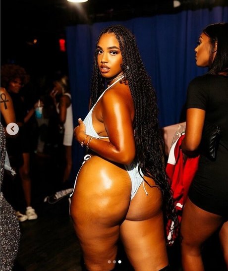 thetayaamarie nice model images