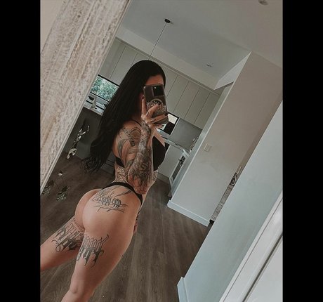 ssatan666 model erotic photo