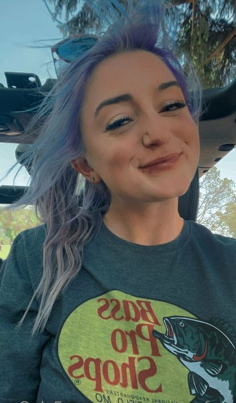 kelseyannefree nudes actress pic