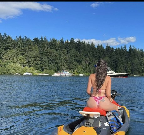 Kelcey Wright model hd gallery