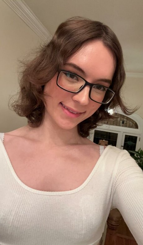 Kaiyanui xxx actress galleries